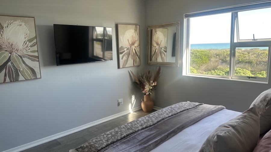 To Let 3 Bedroom Property for Rent in Big Bay Western Cape